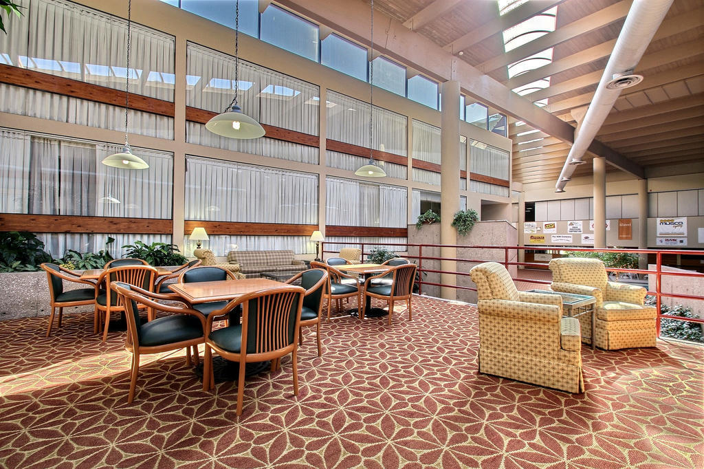 Hotel Muscatine Kültér fotó