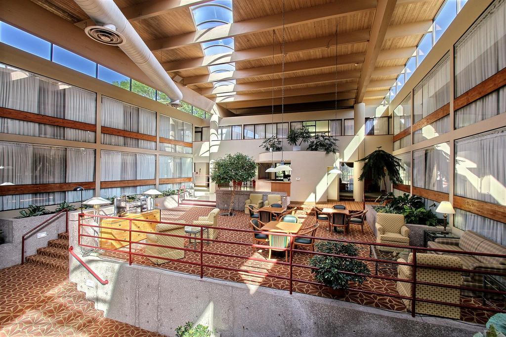 Hotel Muscatine Kültér fotó